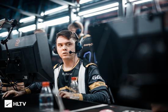 坚守阵地，韩媒曝Deft很可能留在HLE